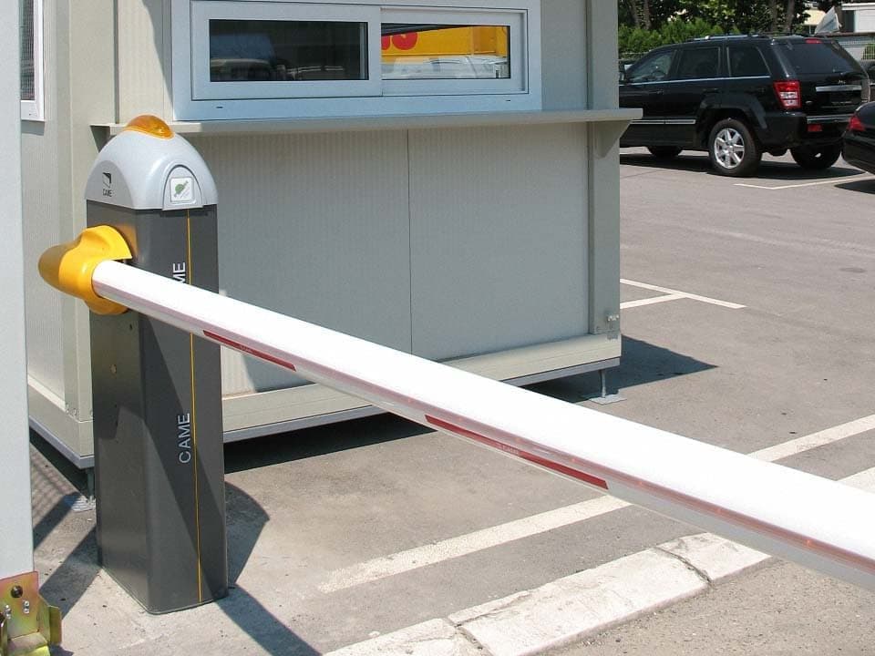 GARD-3000 Шлагбаум CAME (Италия) Дюралайт Для проезда до 2.75 м.